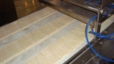 Customized Croissant Making Machine , Bend Filled Croissant Bread Machine supplier