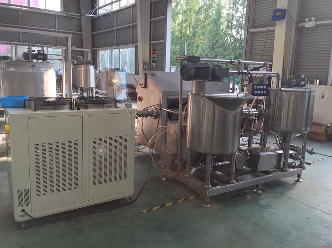 13kw Power Cake Manufacturing Equipment With 150 - 400  Kg / Hr Capacity
